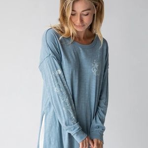 Doodle Tee - Light Blue - Natural Life